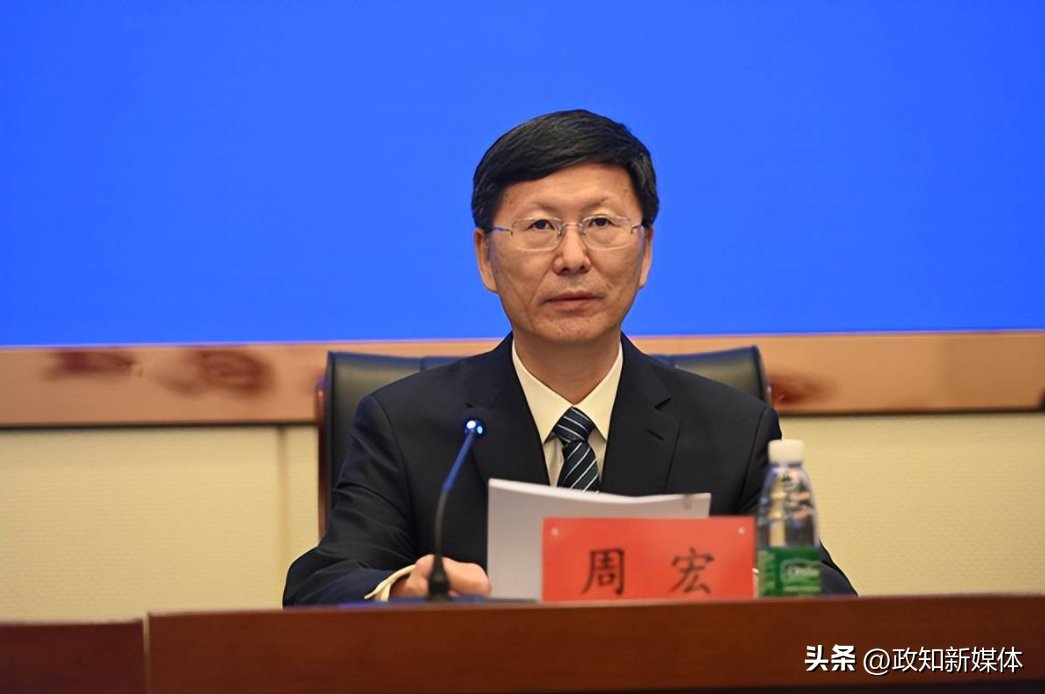 不许亲属谋私的厅官与不法商人沆瀣一气 不许亲属谋私的厅官与不法商人沆瀣一气(图1)