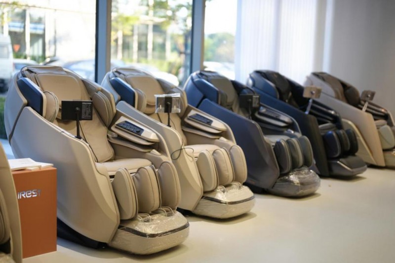 最新2025按摩椅排名出炉 买按摩椅看这篇就够了！(图1)